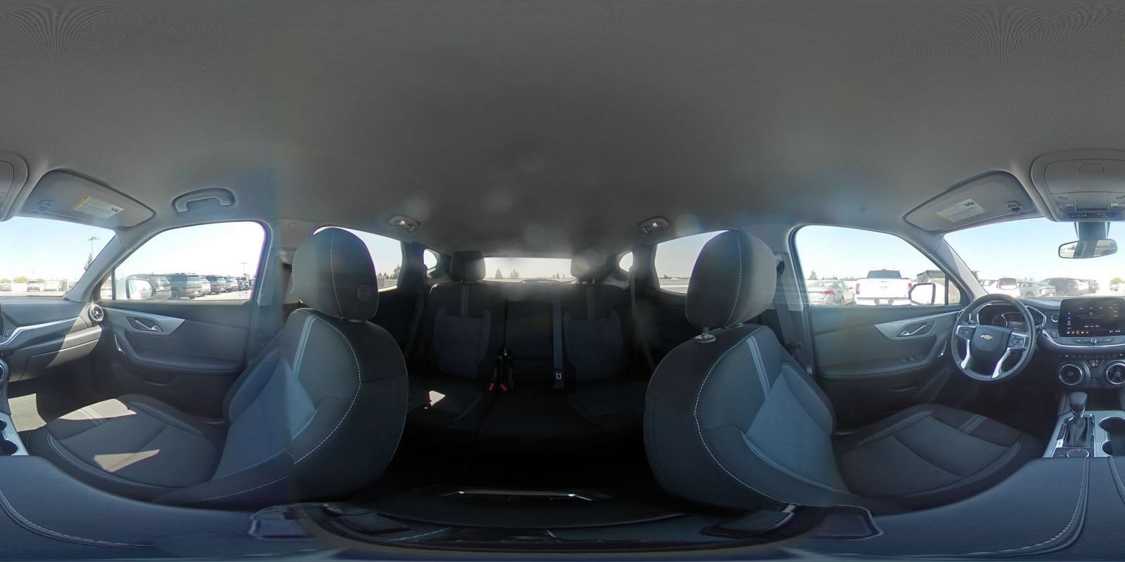 Used 2025 Chevrolet Blazer LT FWD image 38