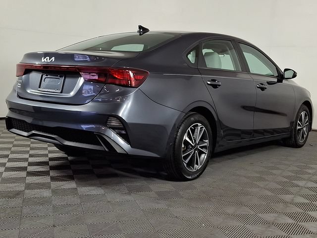 Used 2023 Kia Forte LXS w/ LXS Technology Package FWD image 9