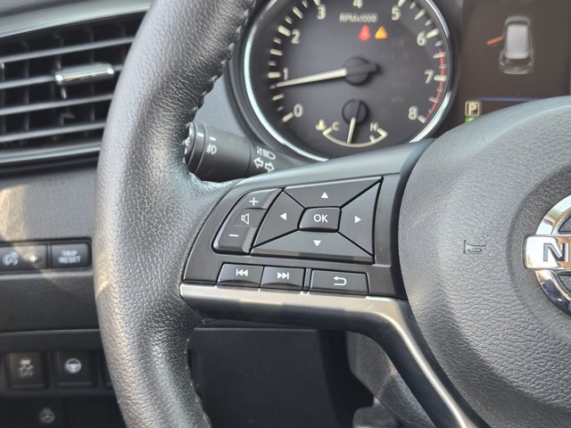 Used 2020 Nissan Rogue SL w/ Premium Package FWD image 28