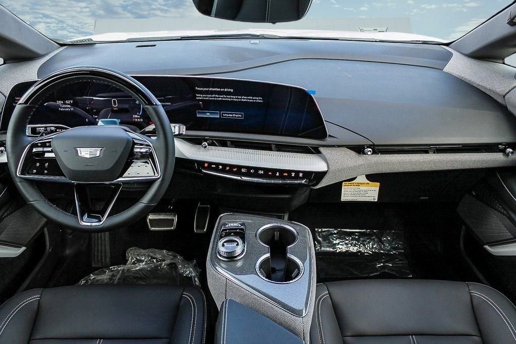 Used 2025 Cadillac Optiq Sport 1 image 14