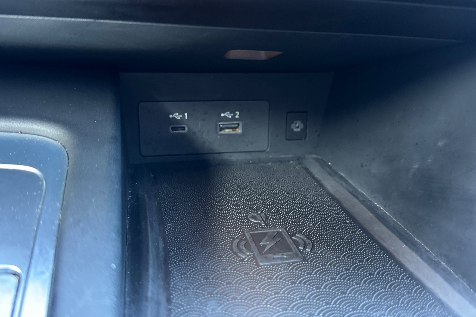 Certified 2025 INFINITI QX60 Luxe w/ Black Edition image 33