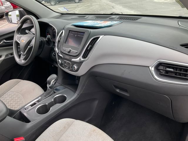 Used 2024 Chevrolet Equinox LS w/ Driver Confidence II Package FWD image 19