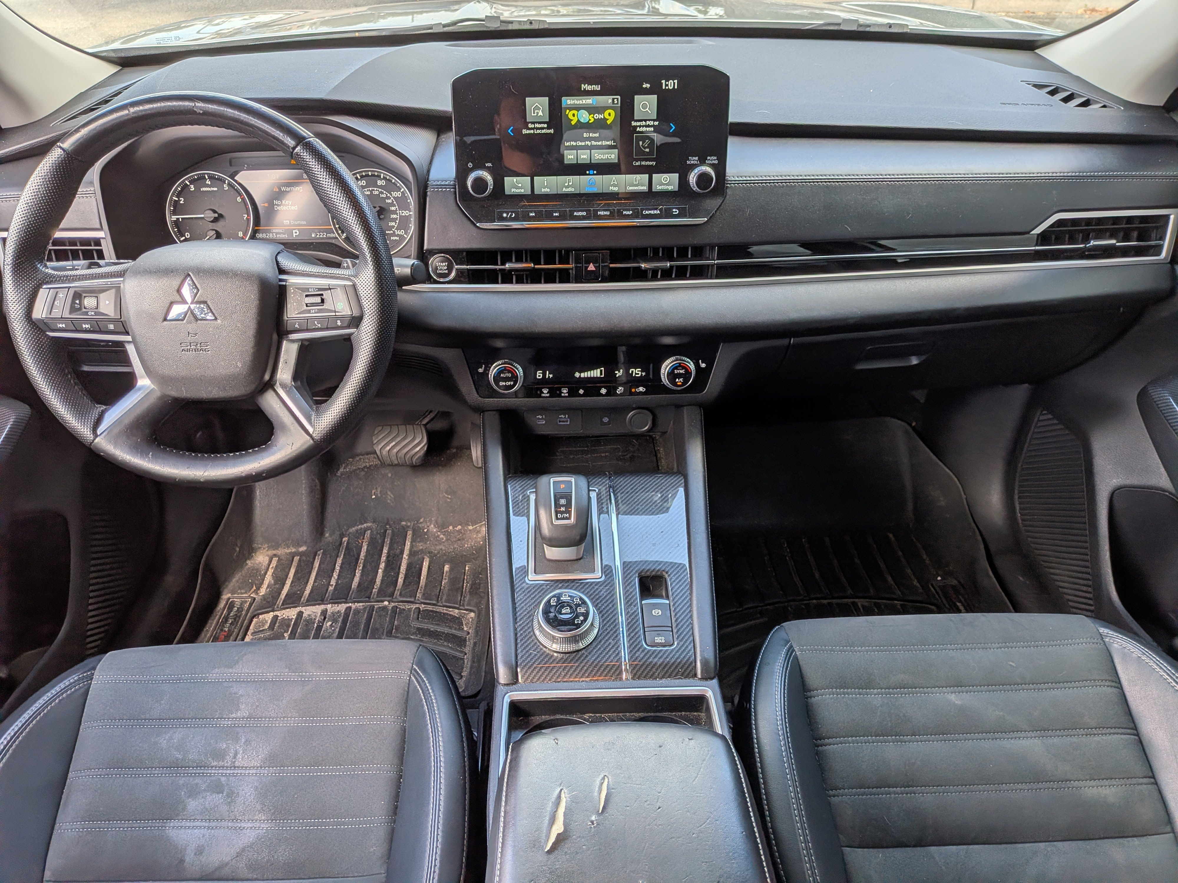 Used 2022 Mitsubishi Outlander SE image 16