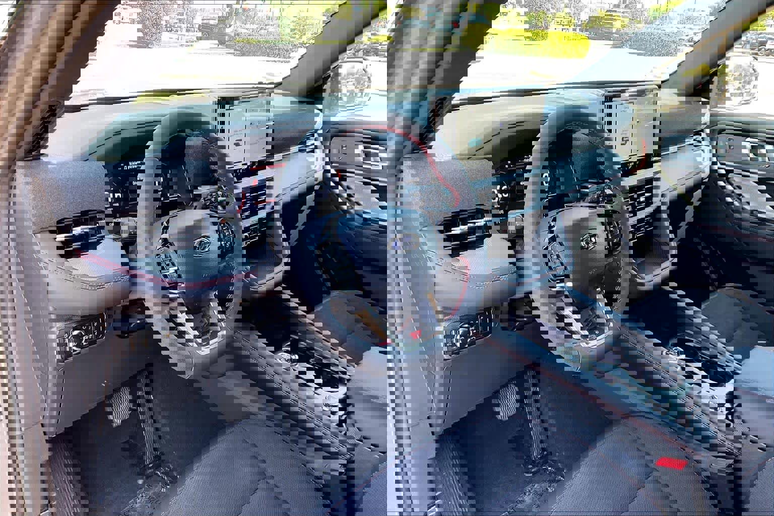 New 2026 Ford Explorer ST AWD/4WD image 8