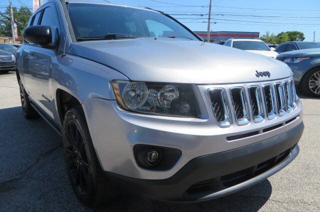 Used 2015 Jeep Compass Sport w/ Power Value Group FWD image 32