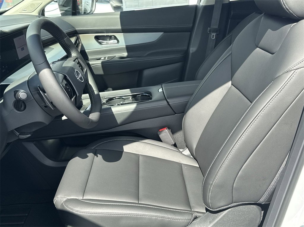 New 2025 Nissan Murano SL image 17