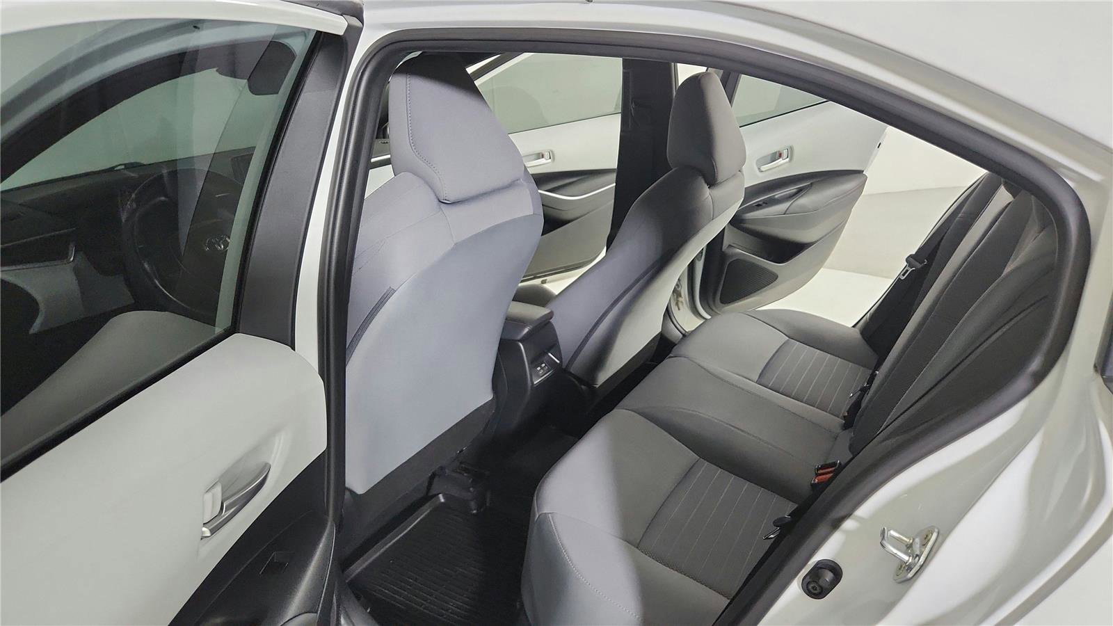 Used 2024 Toyota Corolla SE FWD image 16