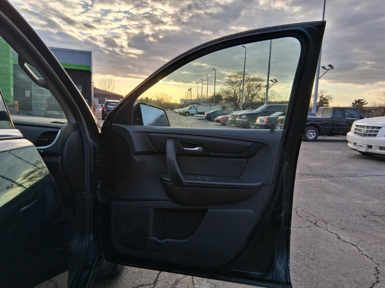 Used 2014 Chevrolet Traverse LT w/ All-Star Edition image 17