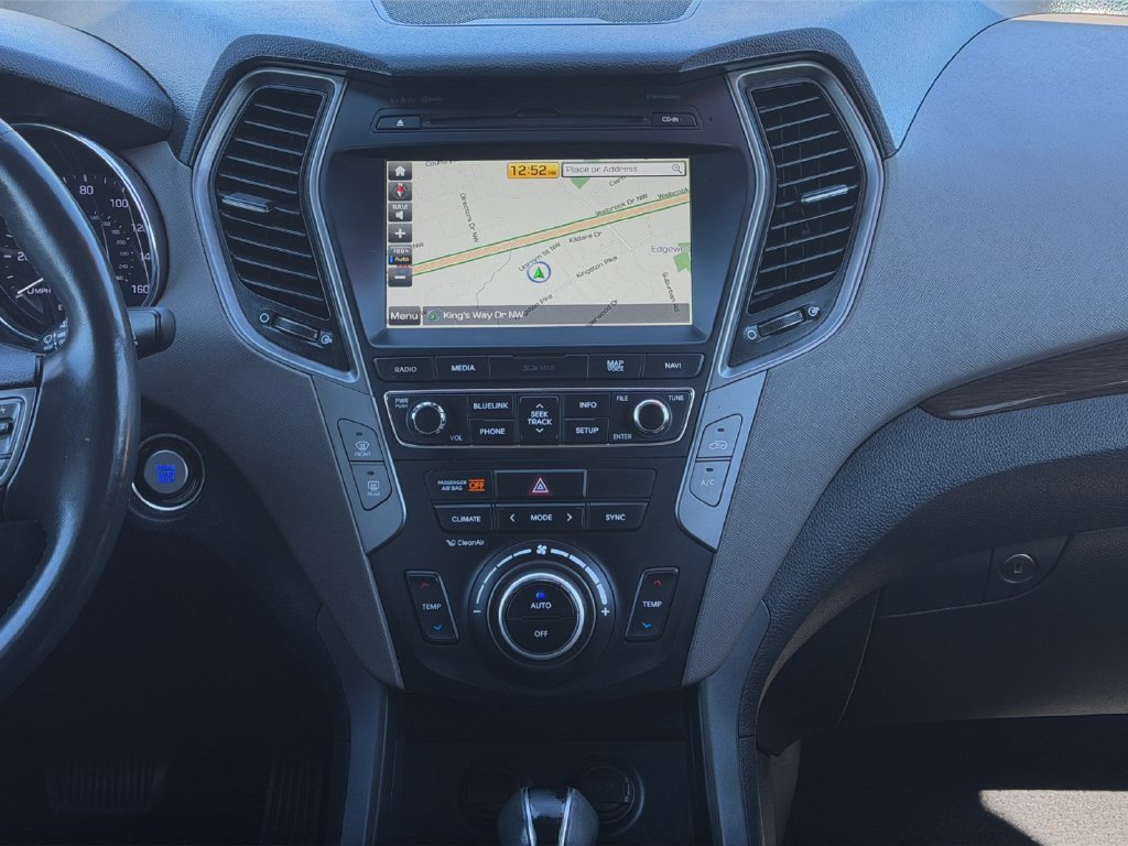 Used 2017 Hyundai Santa Fe Sport FWD image 20