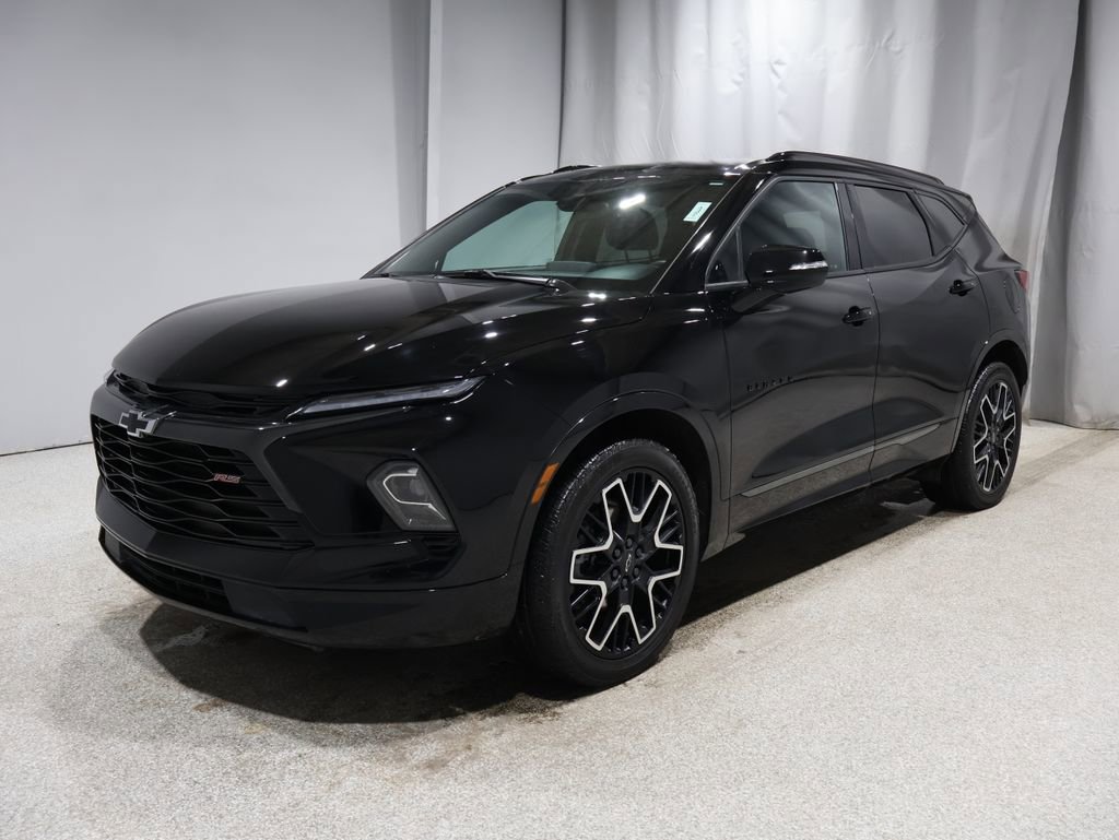 Used 2023 Chevrolet Blazer RS w/ Enhanced Convenience Package image 5
