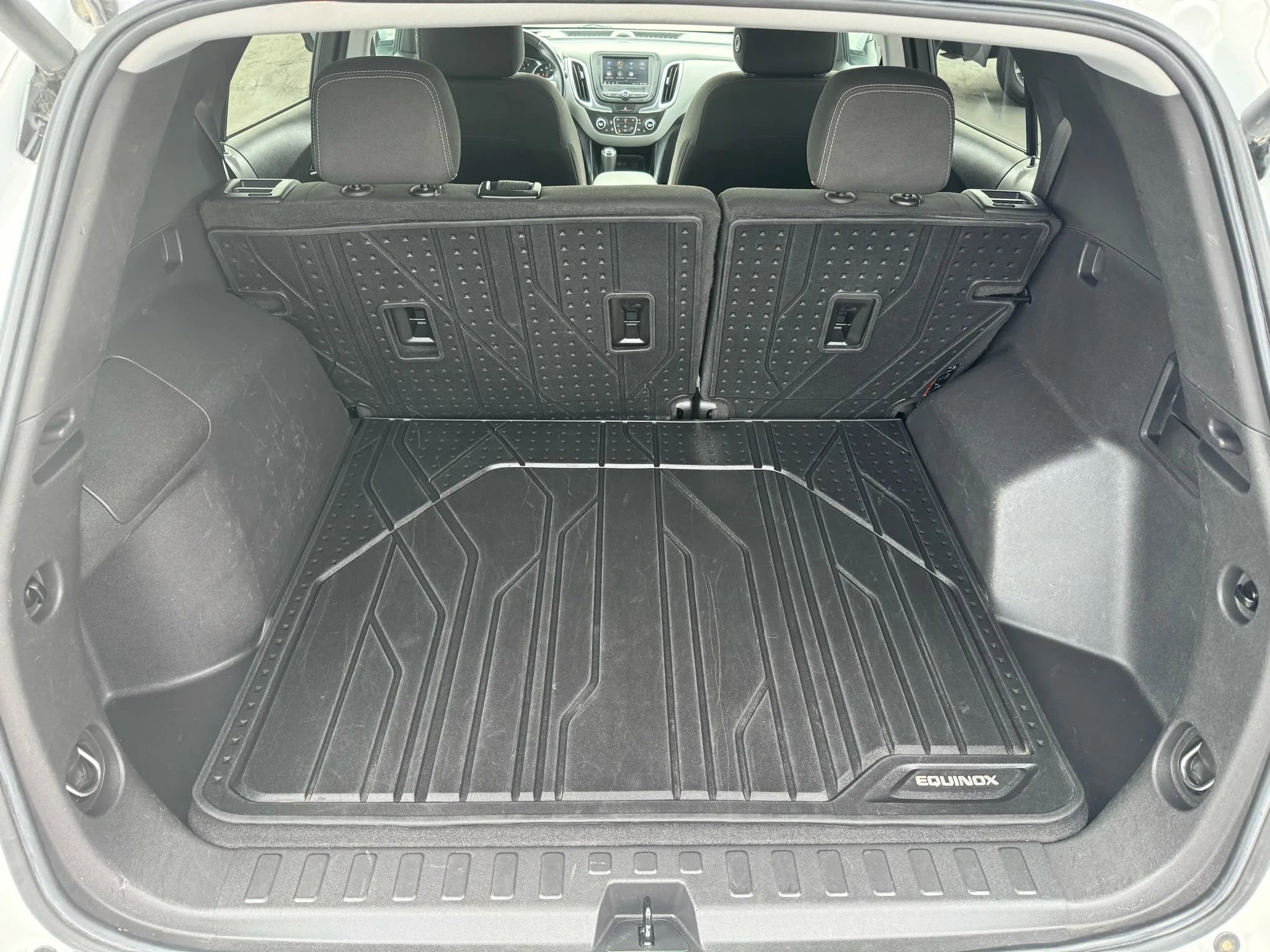 Used 2021 Chevrolet Equinox LT image 11