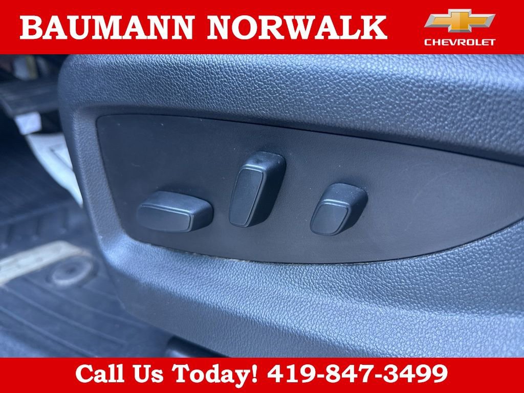 Used 2018 Chevrolet Silverado 1500 LT w/ All Star Edition image 21