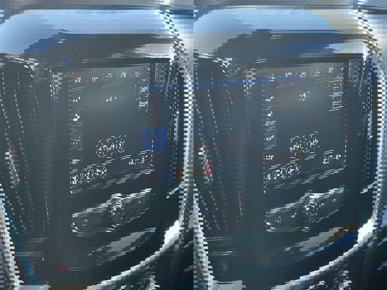 Used 2020 Chevrolet Traverse LS image 26