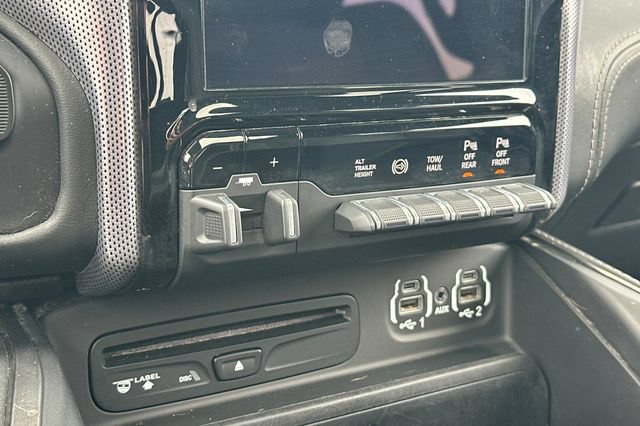 Used 2019 RAM 3500 Limited AWD/4WD image 26