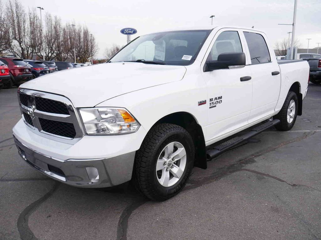 Used 2023 RAM 1500 Classic SLT w/ Electronics Convenience Group image 4