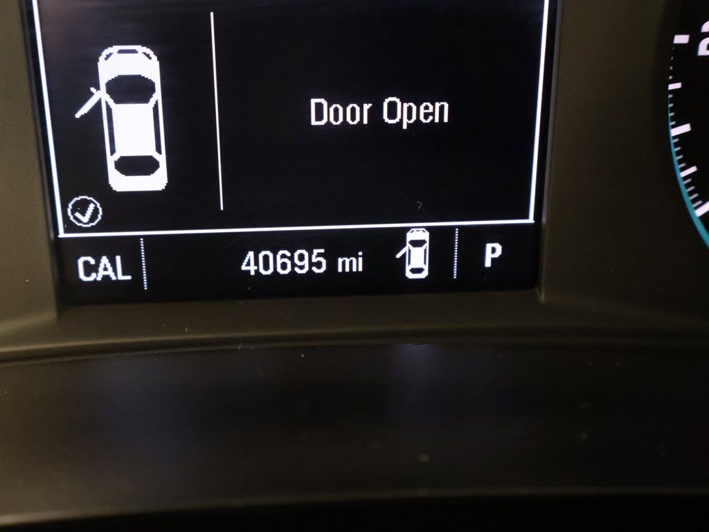 Used 2024 Chevrolet Malibu LS image 34