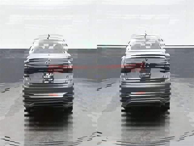 New 2026 Volkswagen Jetta SE image 6