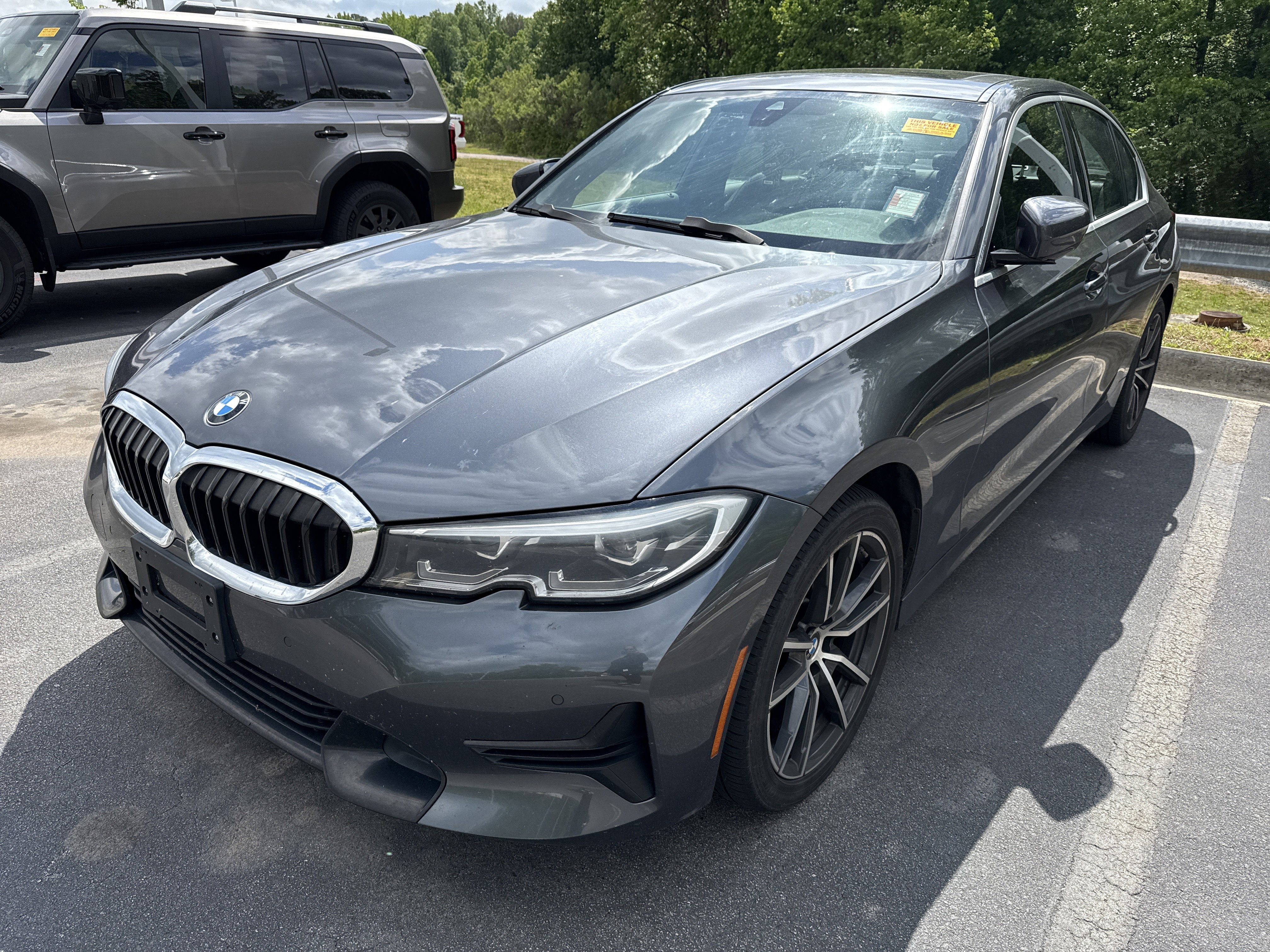 Used 2021 BMW 330i xDrive Sedan AWD/4WD image 5