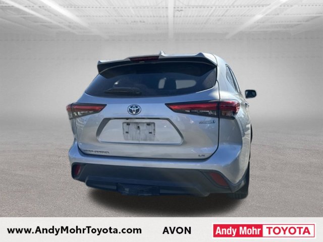 Used 2020 Toyota Highlander LE AWD/4WD image 19