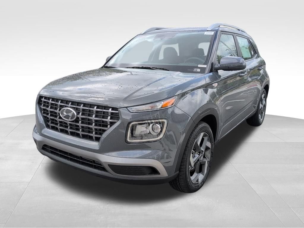 New 2026 Hyundai Venue SEL FWD image 3