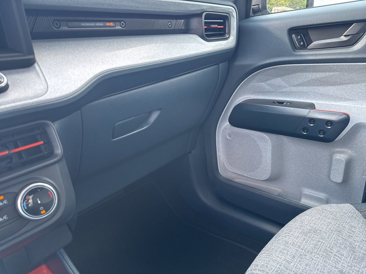 Used 2024 Ford Maverick XLT FWD image 33