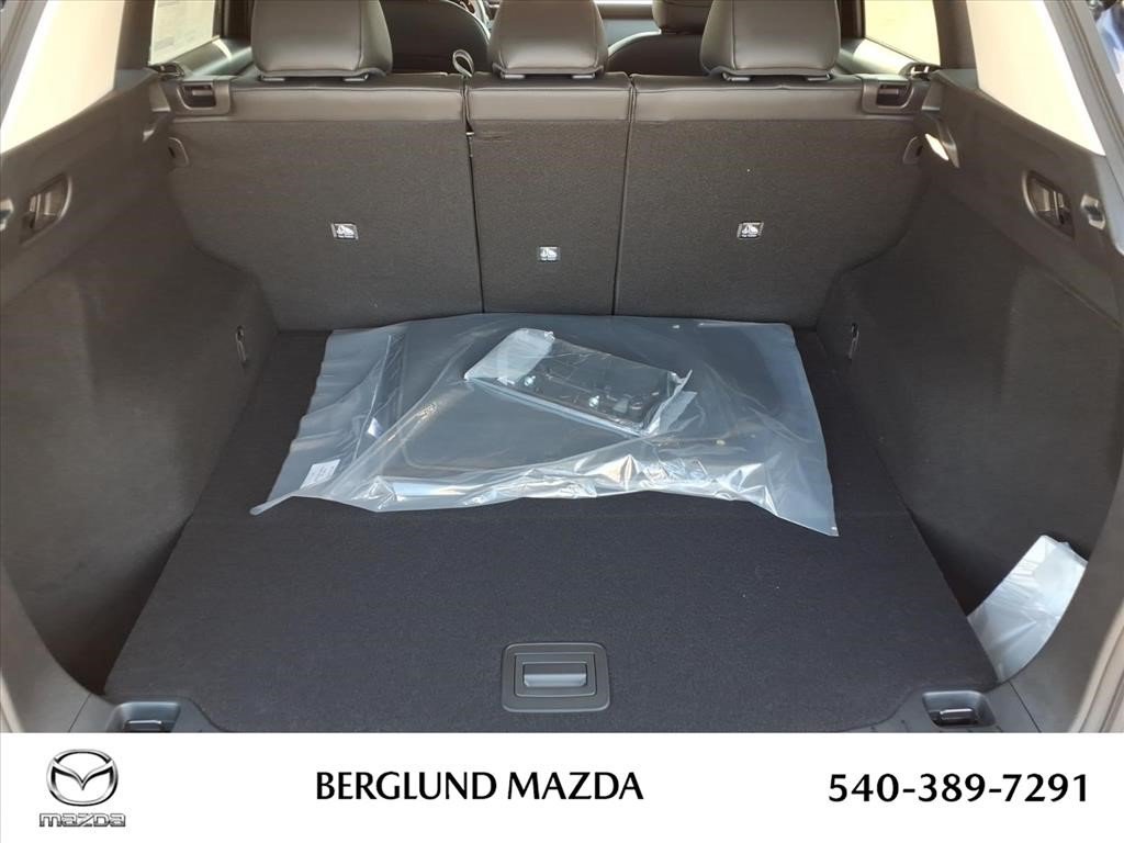 New 2026 MAZDA CX-5 Preferred AWD/4WD image 8