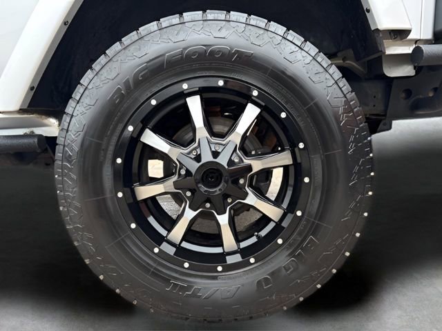 Used 2011 Jeep Wrangler Unlimited Sahara w/ Dual Top Group image 17