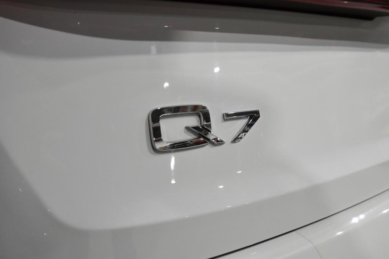 Used 2021 Audi Q7 3.0T Premium Plus w/ Premium Plus Package image 10