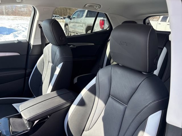 Used 2025 Buick Envision Sport Touring AWD/4WD image 8