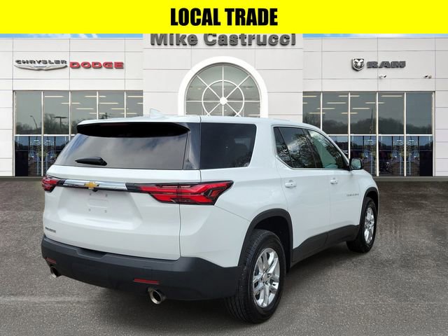 Used 2022 Chevrolet Traverse LS image 4