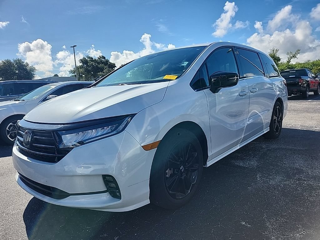 Used 2024 Honda Odyssey Sport image 8