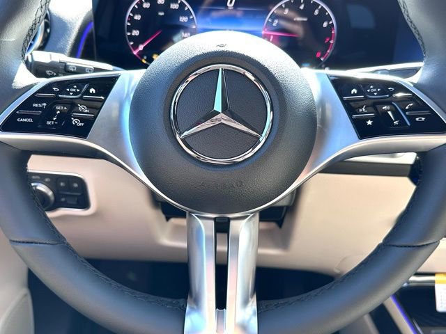 New 2026 Mercedes-Benz GLB 250 4MATIC image 14