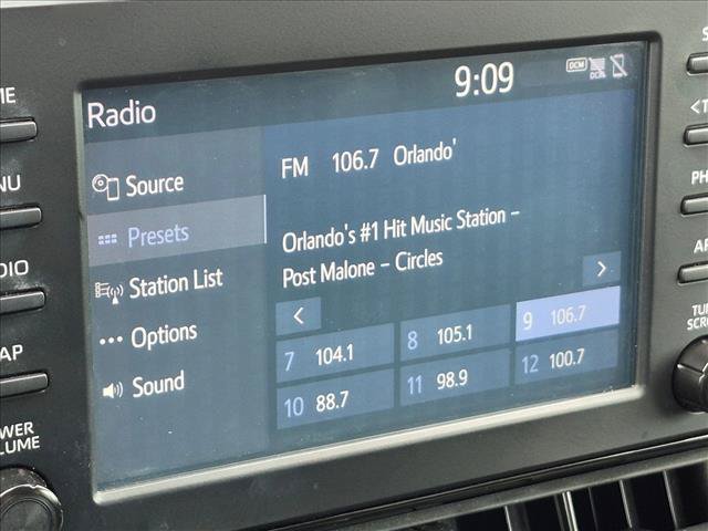 Used 2019 Toyota RAV4 XLE w/ Convenience Package FWD image 13