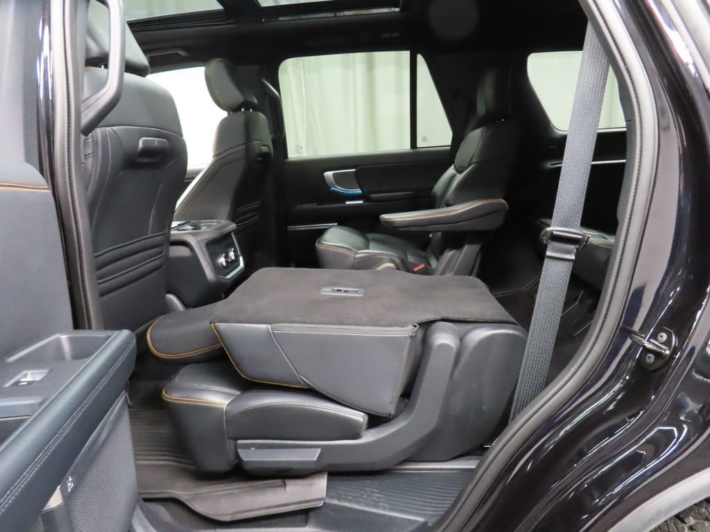 Used 2025 Ford Expedition Tremor AWD/4WD image 55