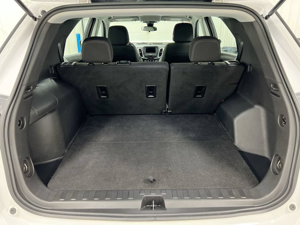 Used 2023 Chevrolet Equinox LS AWD/4WD image 23