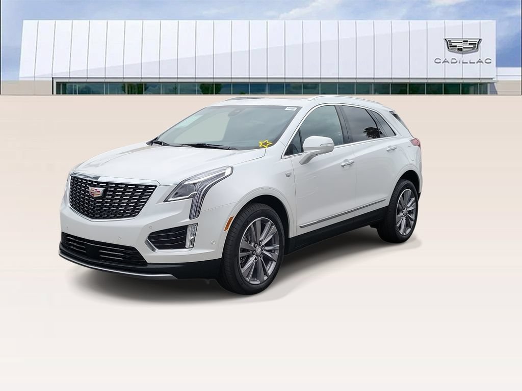 Used 2026 Cadillac XT5 Premium Luxury w/ Driver Assist Package FWD image 4
