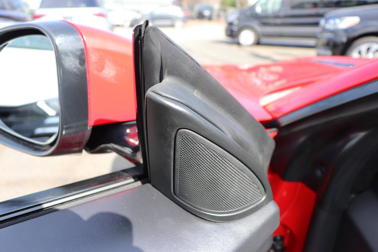 Used 2020 Jaguar F-TYPE Checkered Flag image 43