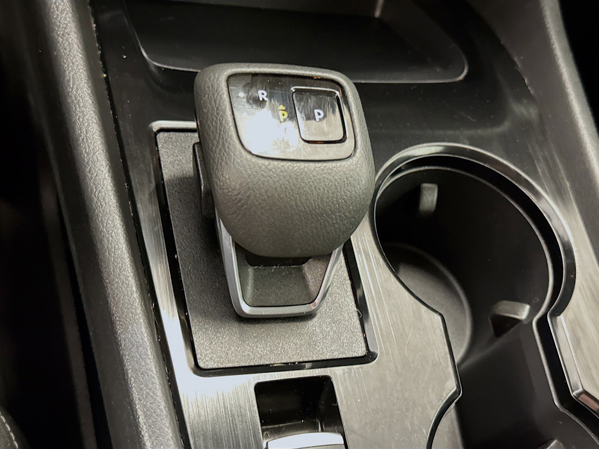 Used 2023 Nissan Rogue S AWD/4WD image 24