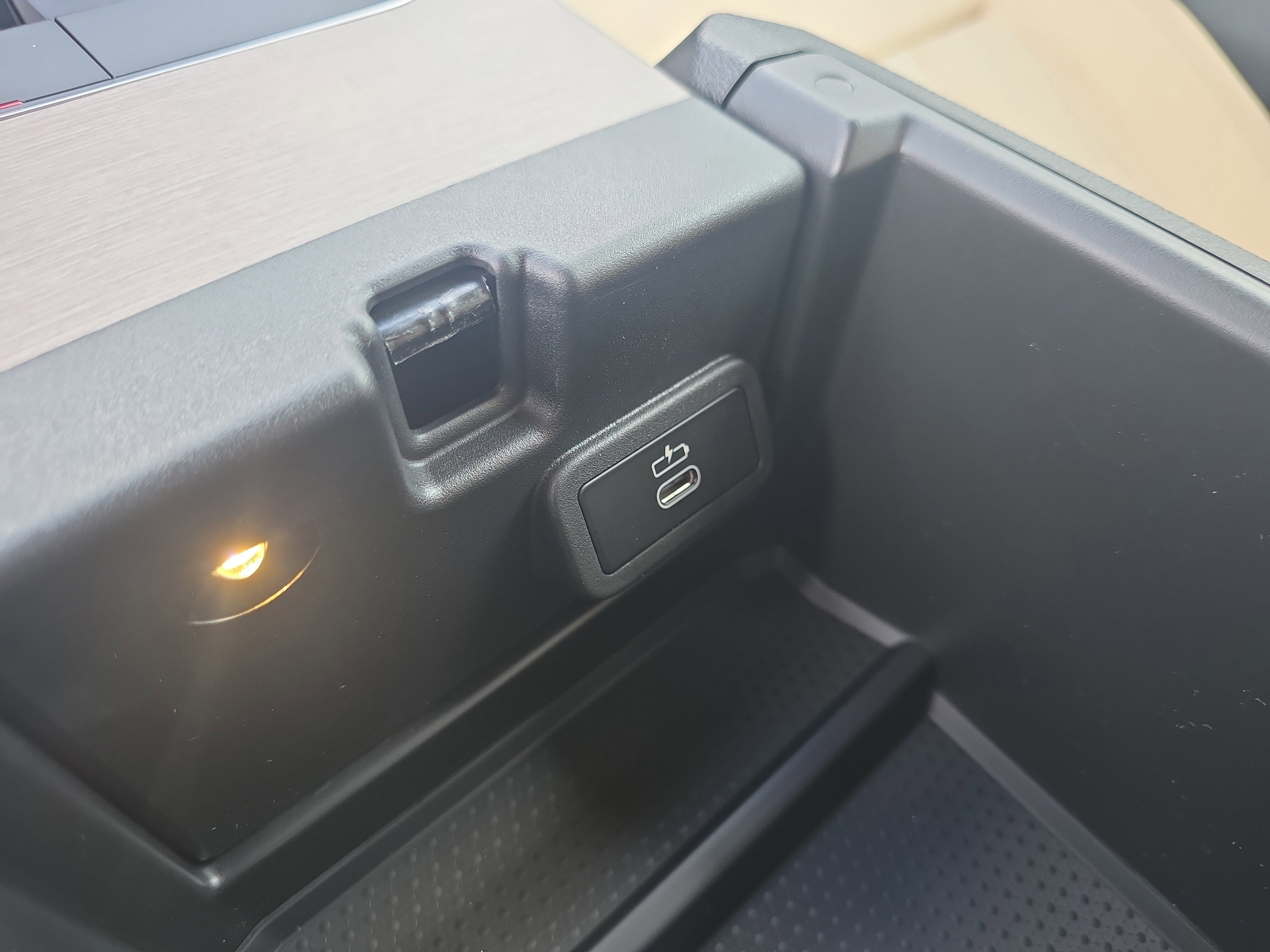 New 2025 BMW 230i Coupe w/ Convenience Package image 24