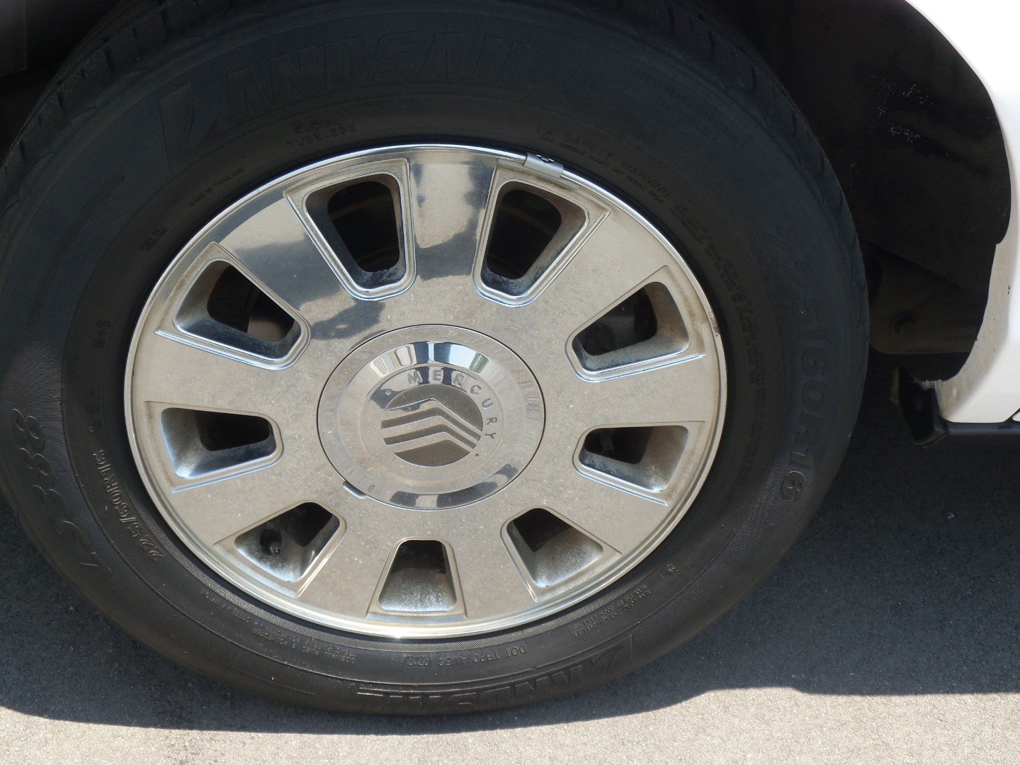 Used 2006 Mercury Grand Marquis LS RWD image 9