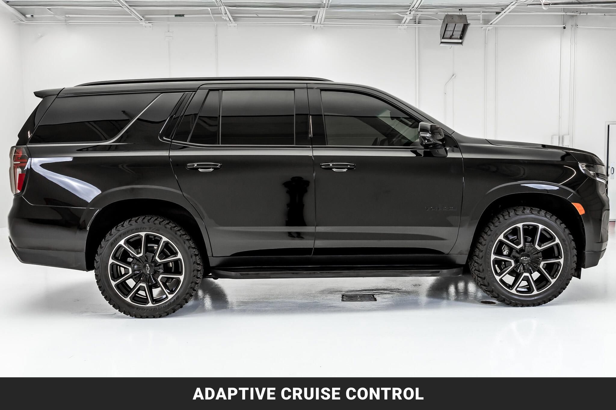 Used 2024 Chevrolet Tahoe RST w/ Luxury Package AWD/4WD image 10