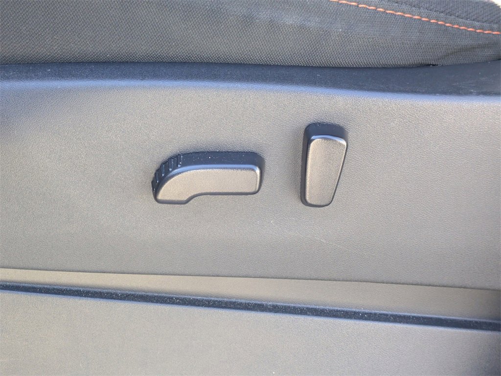 Used 2023 Nissan Frontier PRO-4X w/ Pro Convenience Package image 20