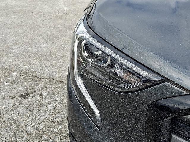 Certified 2020 GMC Terrain SLE w/ Driver Convenience Package image 9