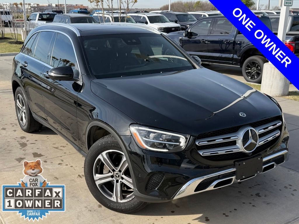 Used 2021 Mercedes-Benz GLC 300 4MATIC image 3