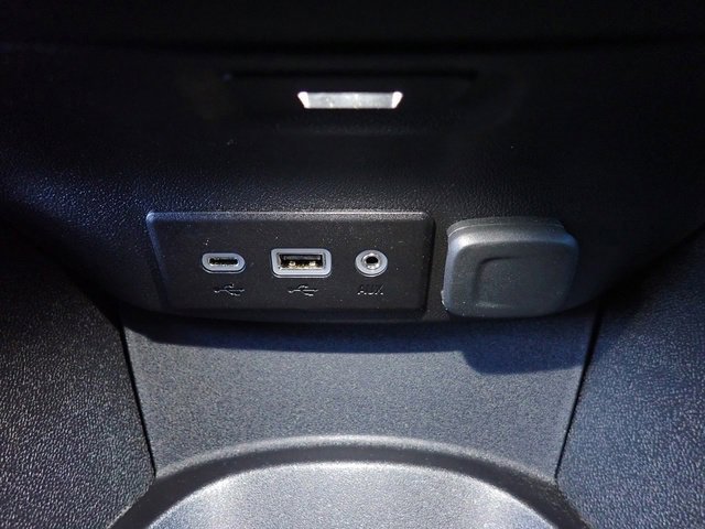 Used 2022 Chevrolet Malibu RS w/ LPO, Convenience Package 1 image 24