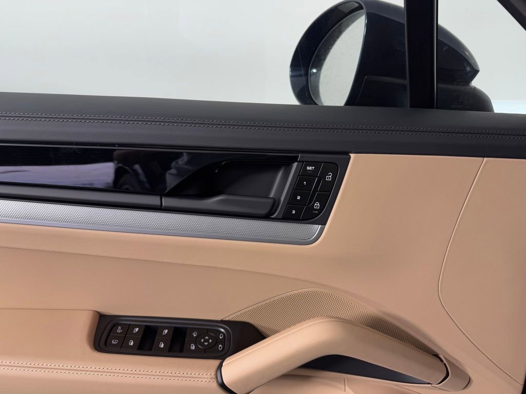 New 2026 Porsche Cayenne S image 20