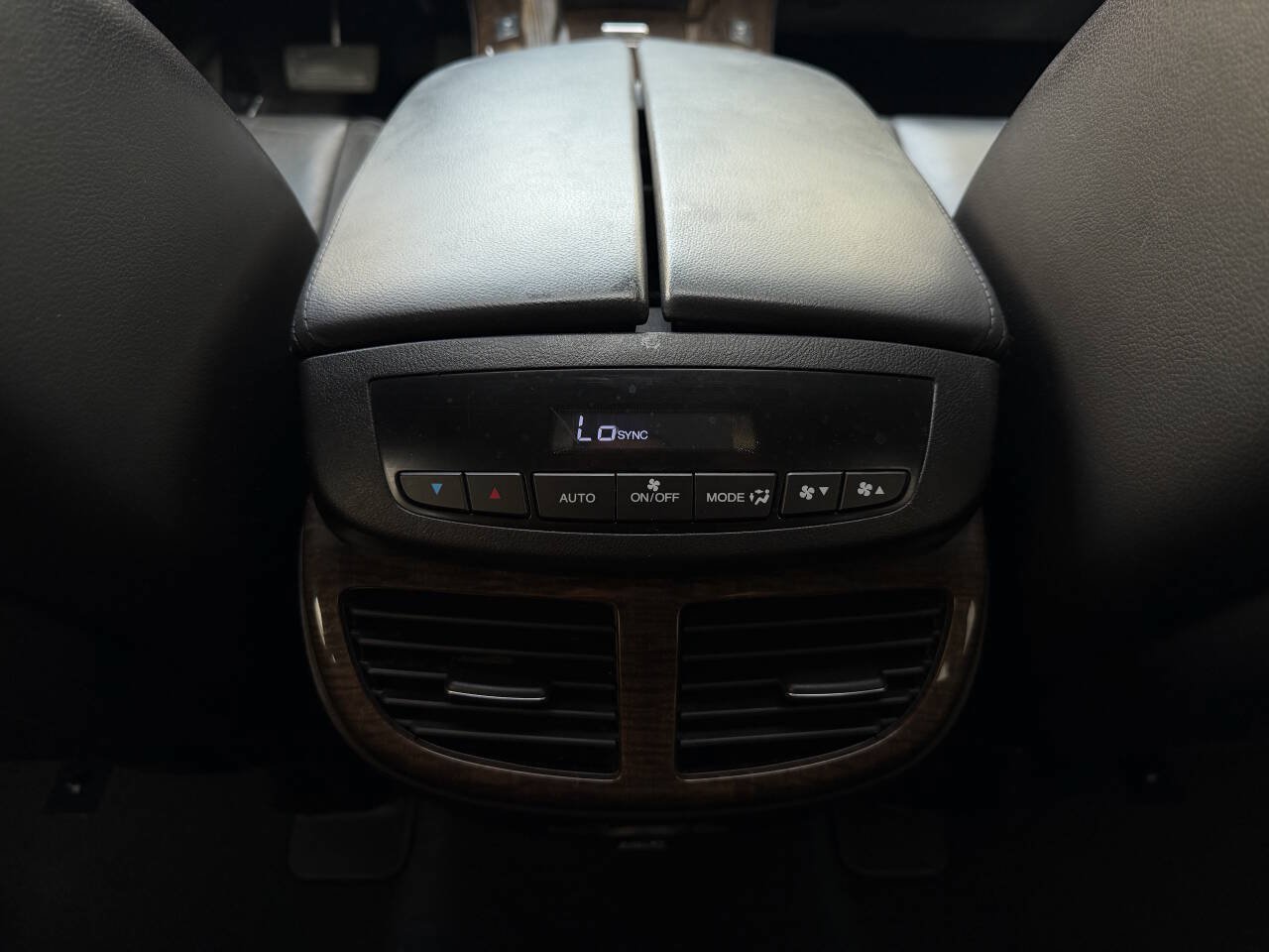 Used 2012 Acura MDX AWD/4WD image 22