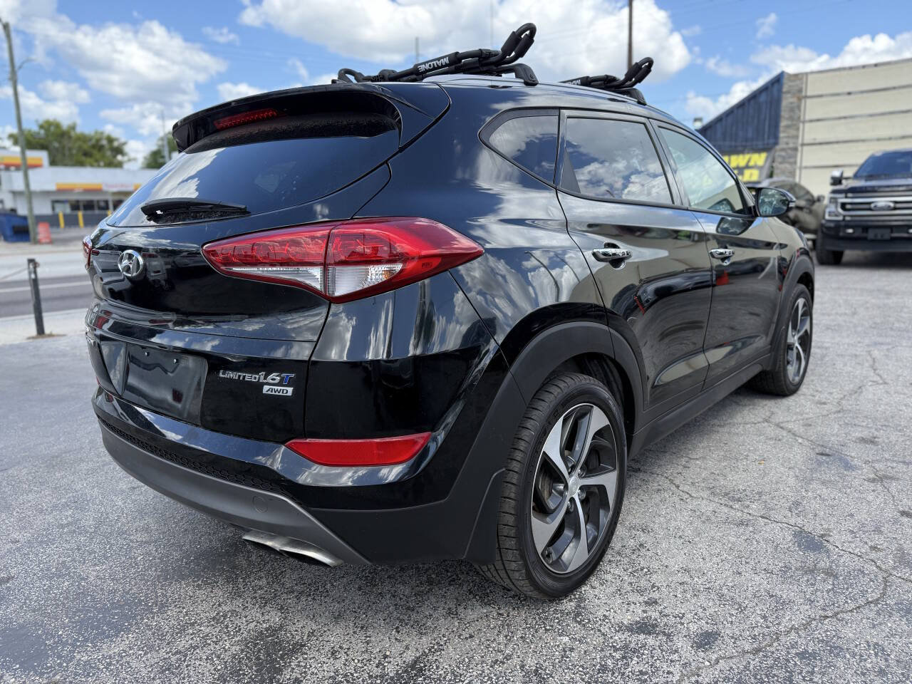 Used 2016 Hyundai Tucson Limited AWD/4WD image 7