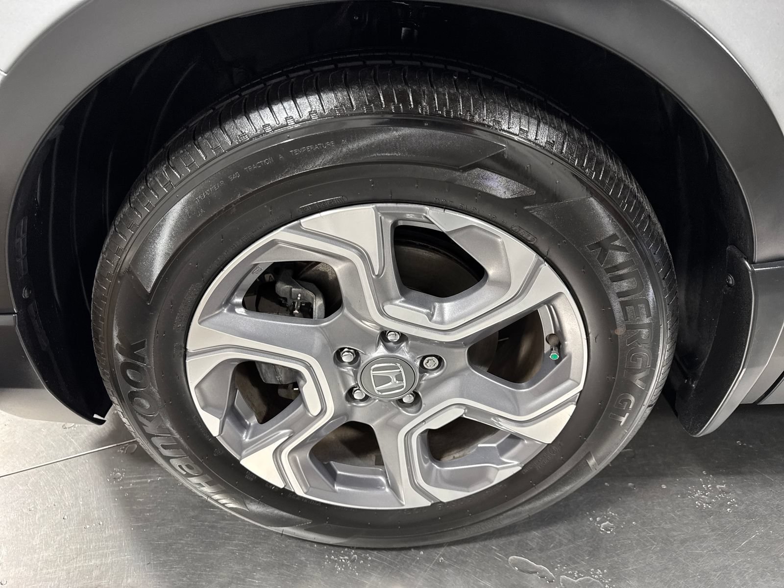Used 2017 Honda CR-V EX-L image 2