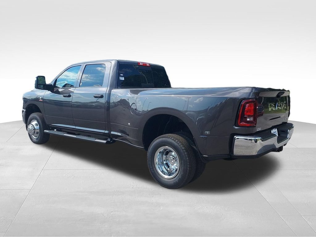 New 2027 RAM 3500 Tradesman AWD/4WD video 3